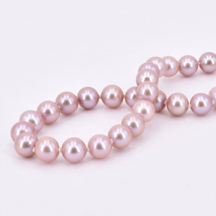 Perlenarmband lila
