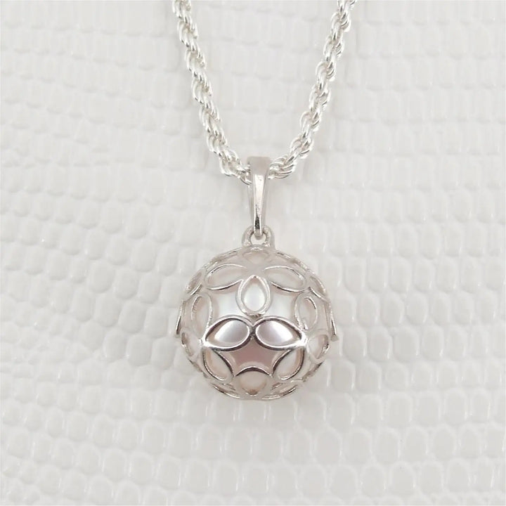 Kette mit Perlenanhänger