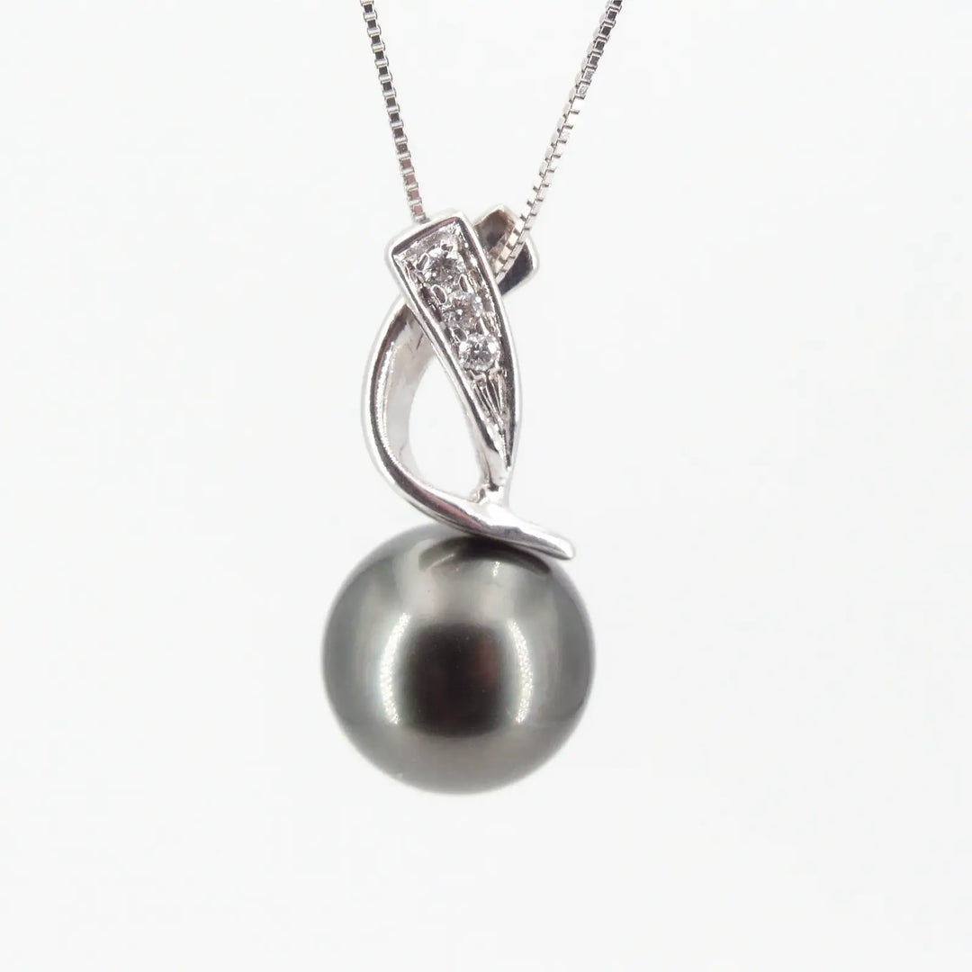 Perlenschmuck mit Diamanten
