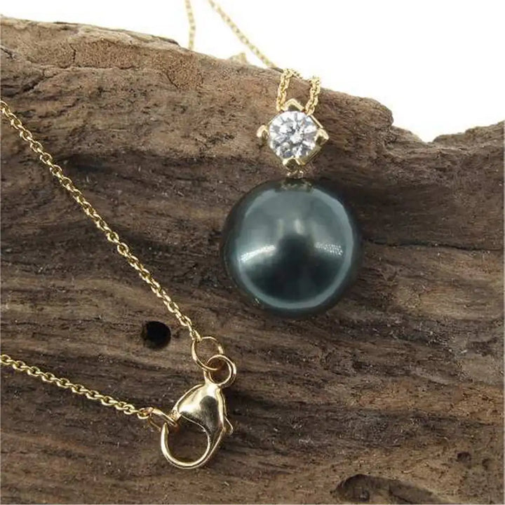 moderner Perlenschmuck als Diamantcollier mit Tahitiperle