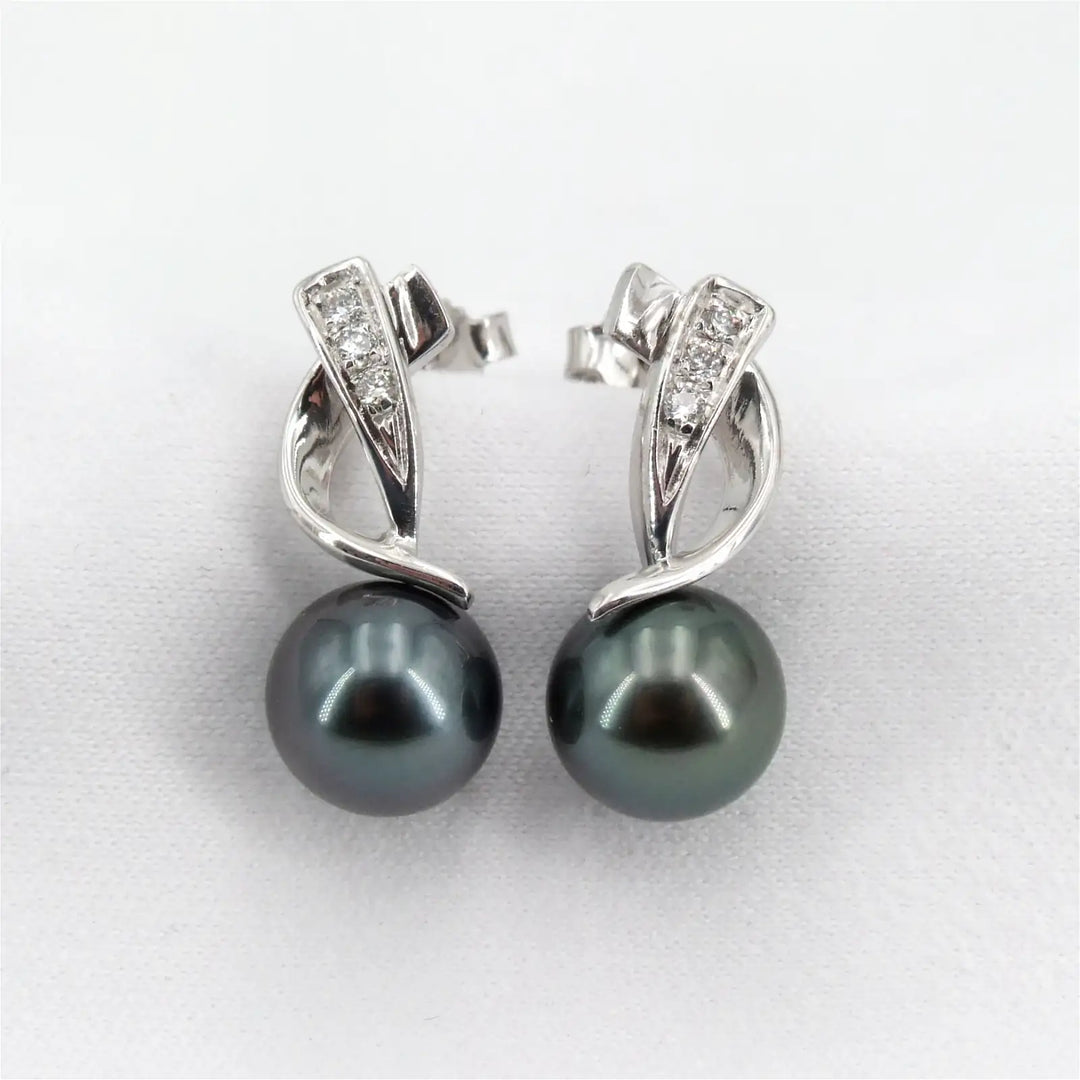 Perlen Ohrstecker mit Diamanten