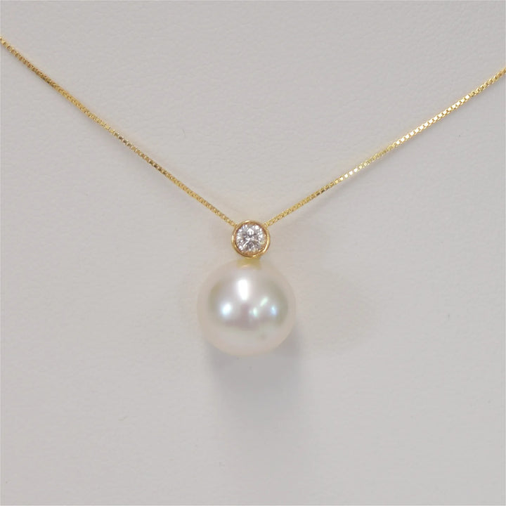 Gold Collier mit Südsee Zuchtperle