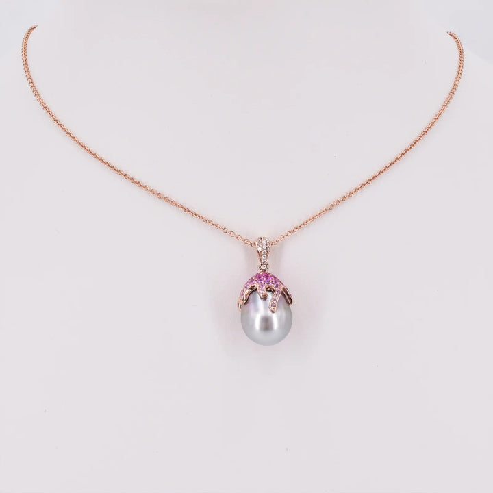 Roségold Tahitiperlen-Anhänger und Kette mit Diamanten &amp; Saphiren