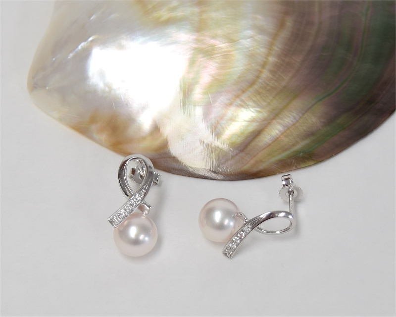 Echte Perlen Ohrringe mit Diamanten 0,10 ct | Perfekt Rund 8,5 - 9,0 mm AAA | Ohrringe Gold 750er
