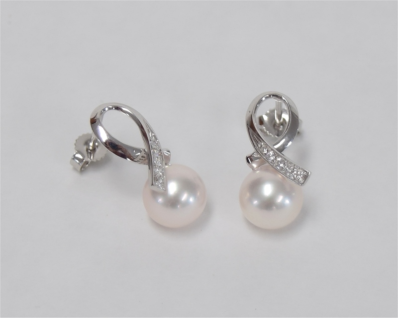 Echte Perlen Ohrringe mit Diamanten 0,10 ct | Perfekt Rund 8,5 - 9,0 mm AAA | Ohrringe Gold 750er