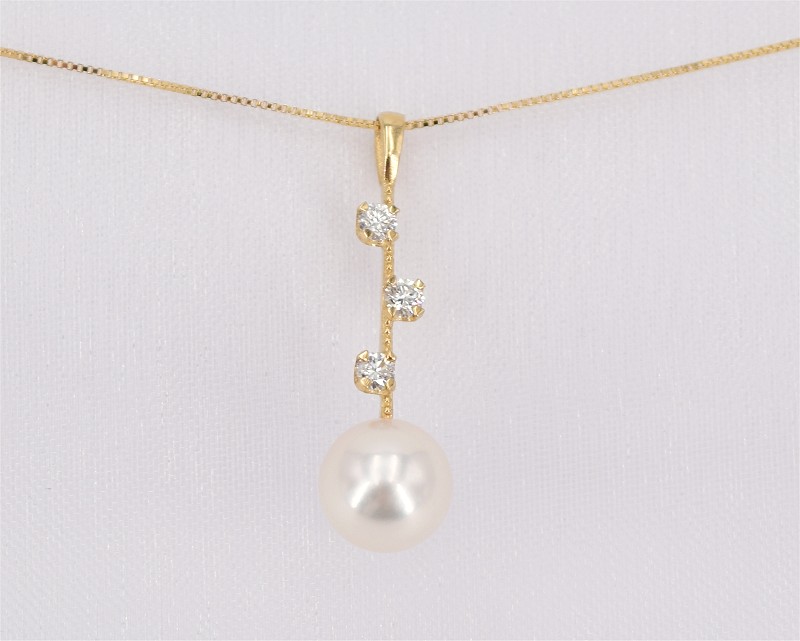 Goldanh�nger mit Perle 7.5 - 8.0 mm