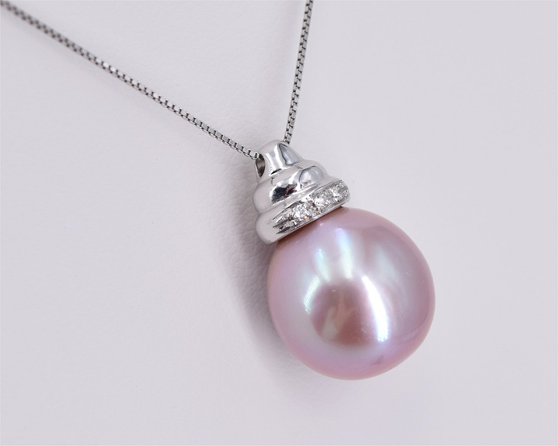 Collier mit Perle 13.0 - 14.0 mm und Diamanten