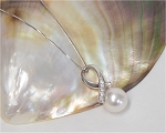 Perlenanhnger fr Kette mit Diamanten 0,05 ct | Perfekt Rund 8,5 - 9,0 mm AAA | Anhnger Gold 750er