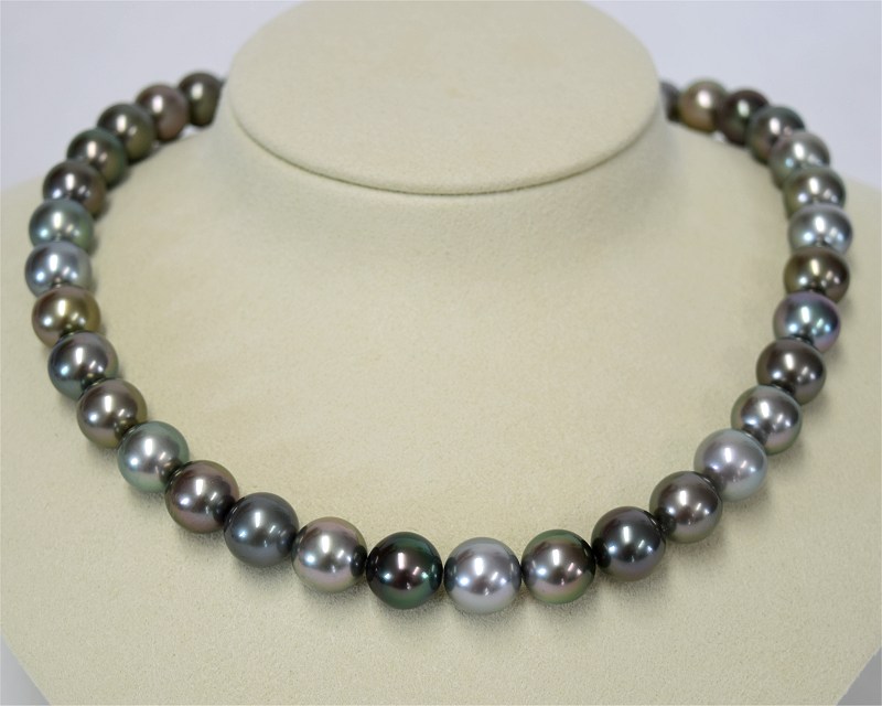 11.0-11.8 mm AAA Perlenkette aus Tahiti Zuchtperlen