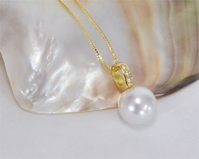 Edler Sdseeperlen Anhnger mit Diamanten 0,03 ct | Perfekt Rund 9-10 mm AAA | Anhnger Gold 750er