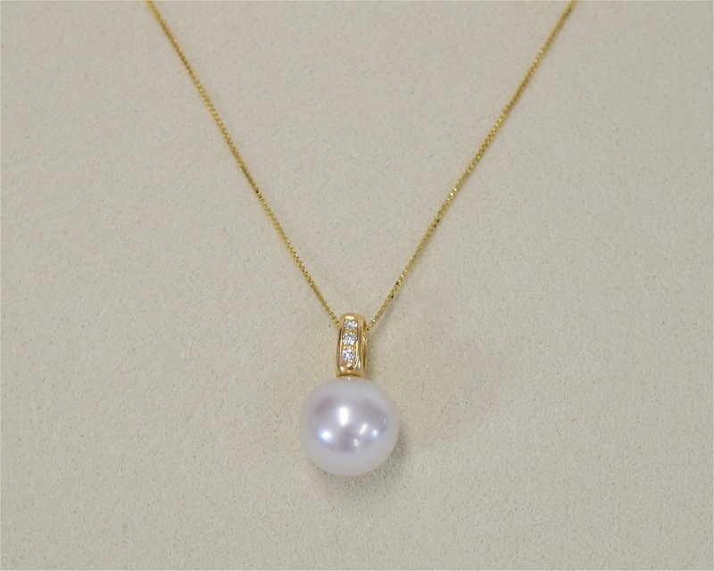 Edler Sdseeperlen Anhnger mit Diamanten 0,03 ct | Perfekt Rund 9-10 mm AAA | Anhnger Gold 750er
