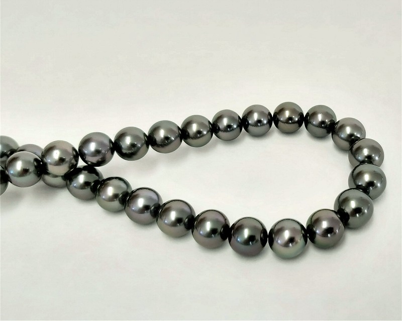 Kette Tahitiperlen, Pfauenfedergr�n 9.0 - 11.4 mm