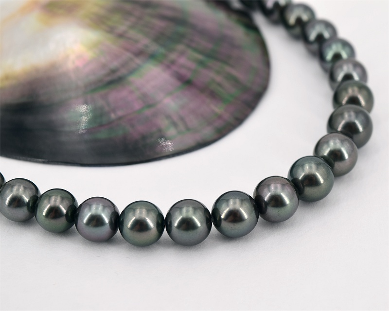 Pfauenfedergrne Tahitiperlen Halskette von der Perlenfarm