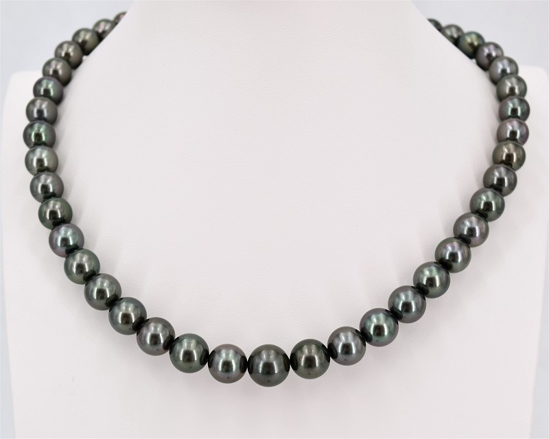 Halskette Tahitiperlen, Pfauenfedergr�n 9.0 - 11.2 mm in AAA Qualit�t