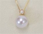 Edles Sdsee Perlencollier mit Brillant 0,12 ct | Perfekt Rund 9-10 mm AAA | Collier Gelbgold 750er